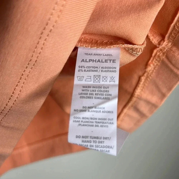 Alphalete Essential Crop Lifestyle Tank Clay NEW Size XS - Picture 6 of 7